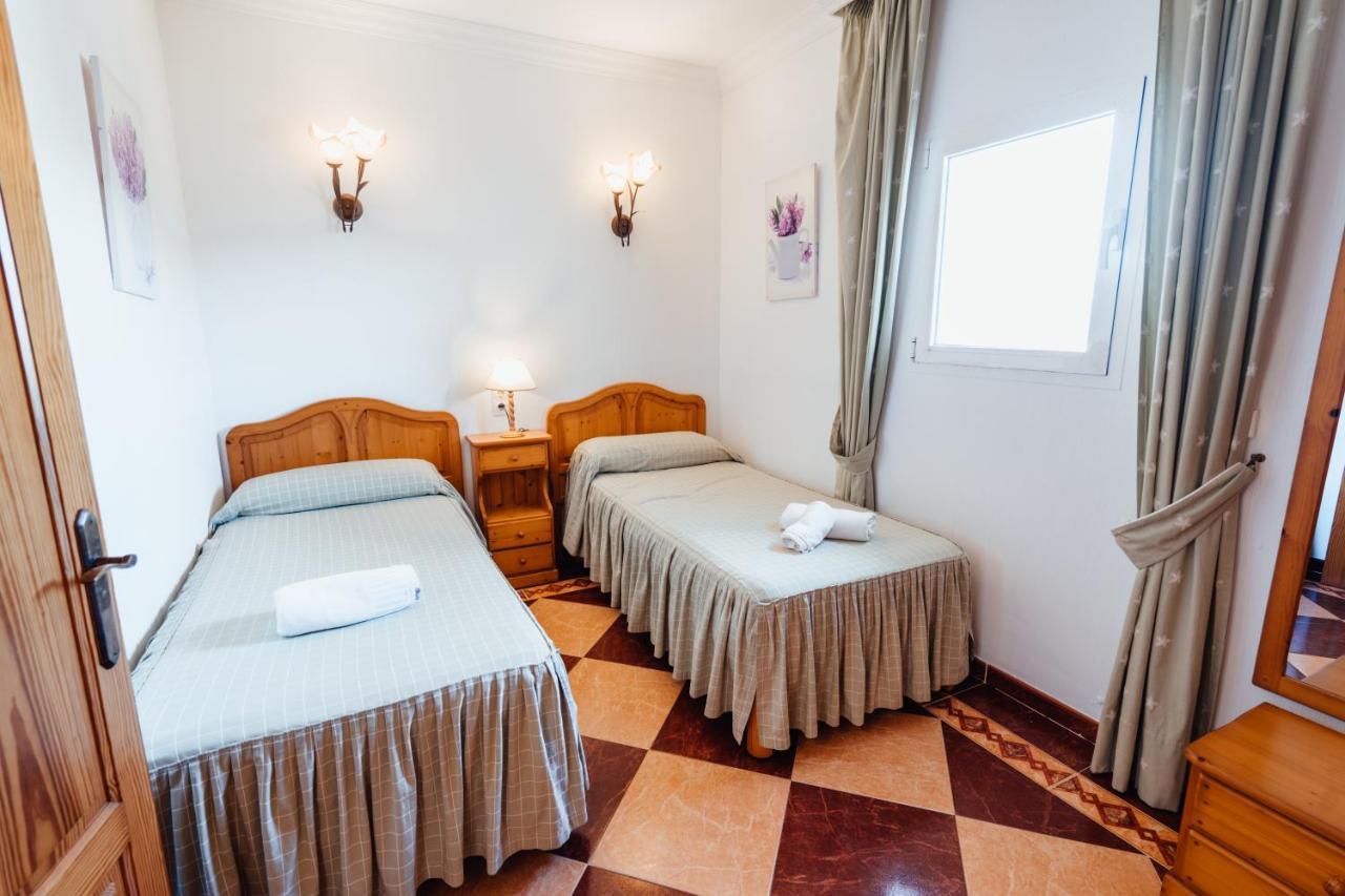 Apartamentos Punta Prima Beach Zewnętrze zdjęcie